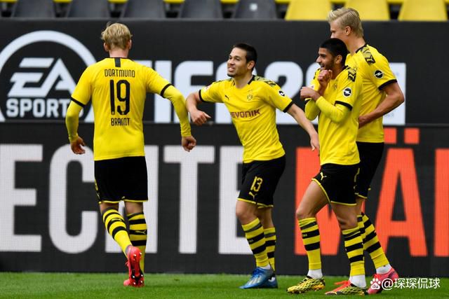 国产美女精品久久久久中文